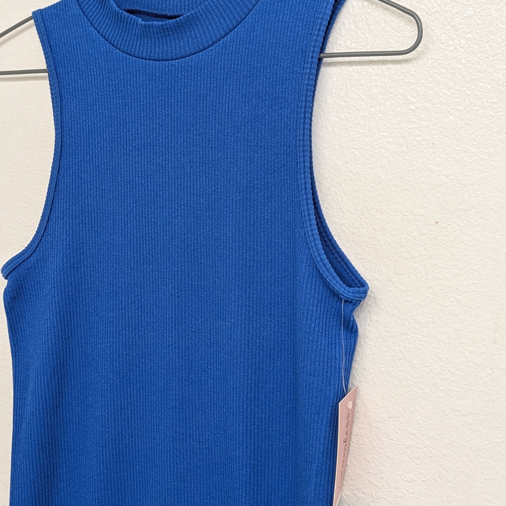 Sleeveless Blue Ribbed Dress - Picture 5 of 8